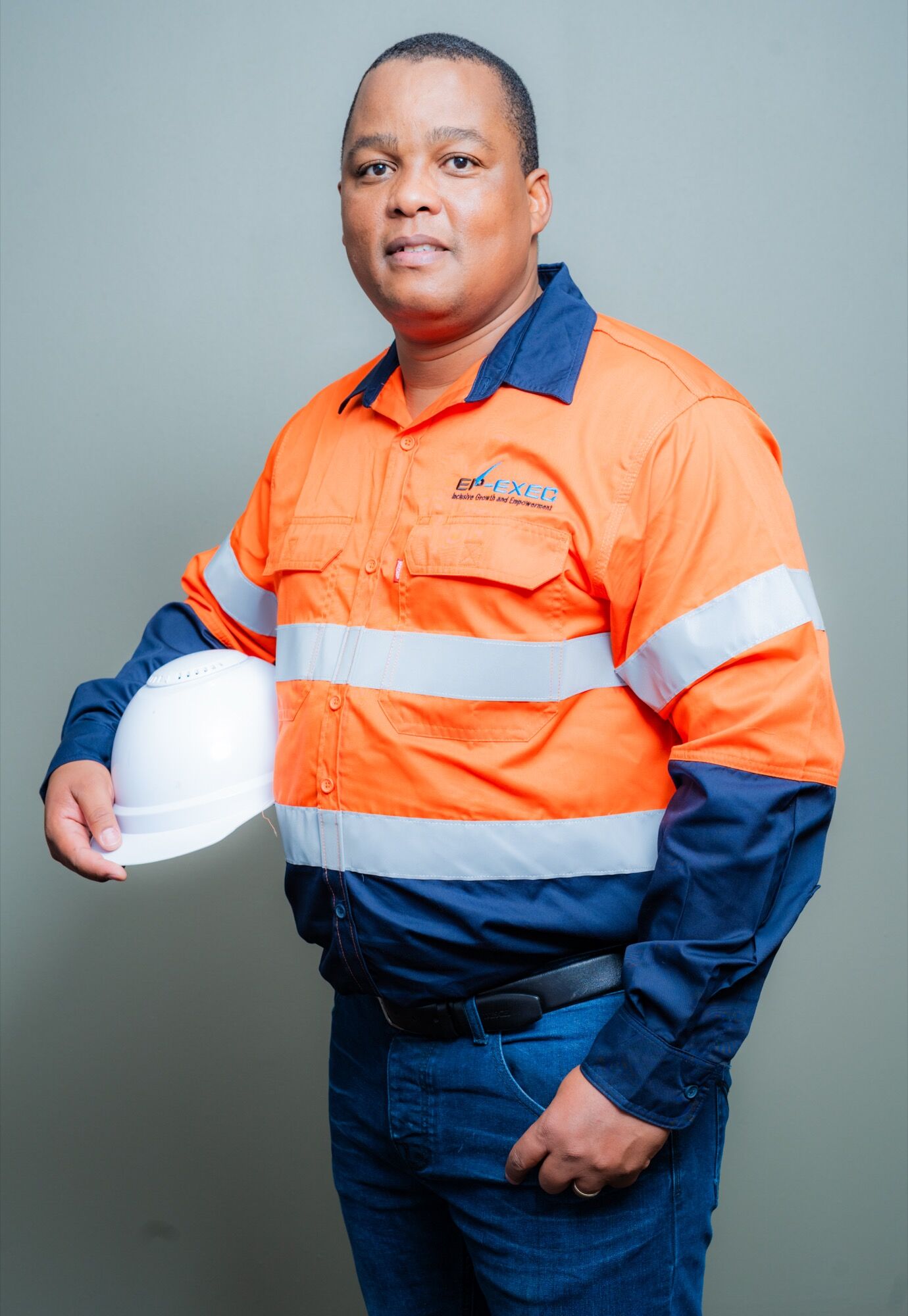 Patrick Moraka on site in EP-Exec workwear